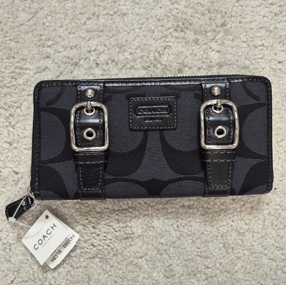 Coach Black Signature Tote Bag/Wallet Combo - Picture 6 of 8